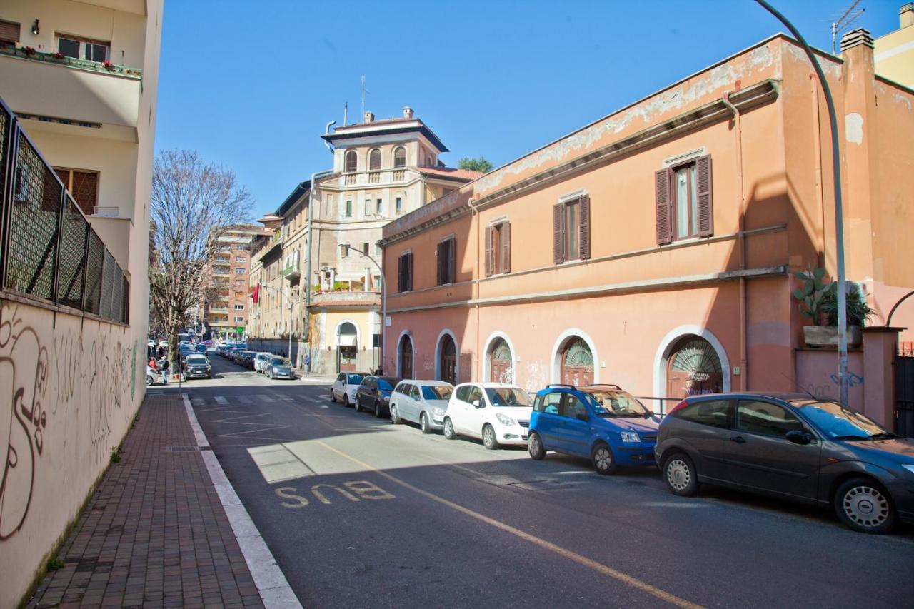 Porta Portese Colorful Flat Rome Extérieur photo